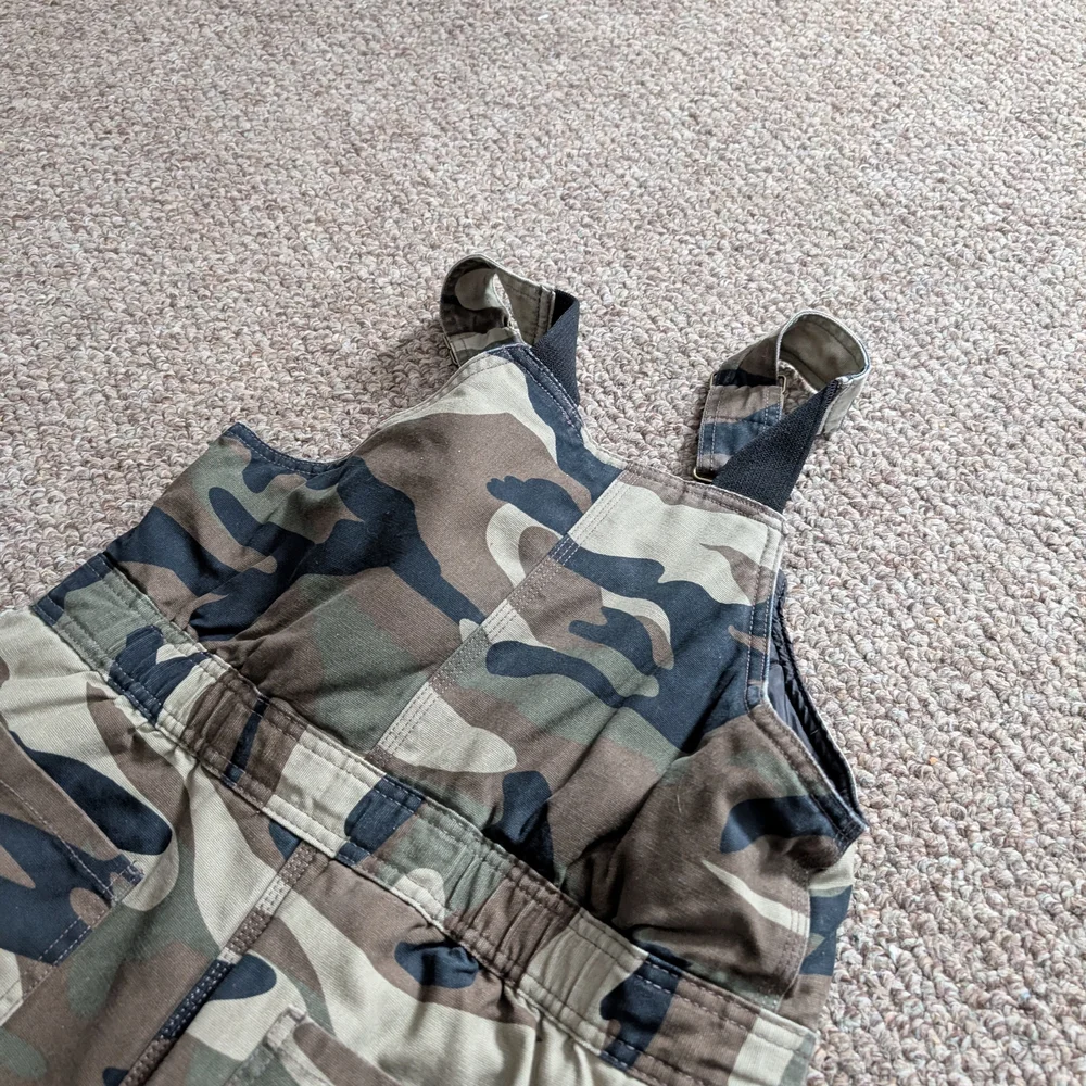 Boys Camouflage Cargo Pants - Picture 3 of 10